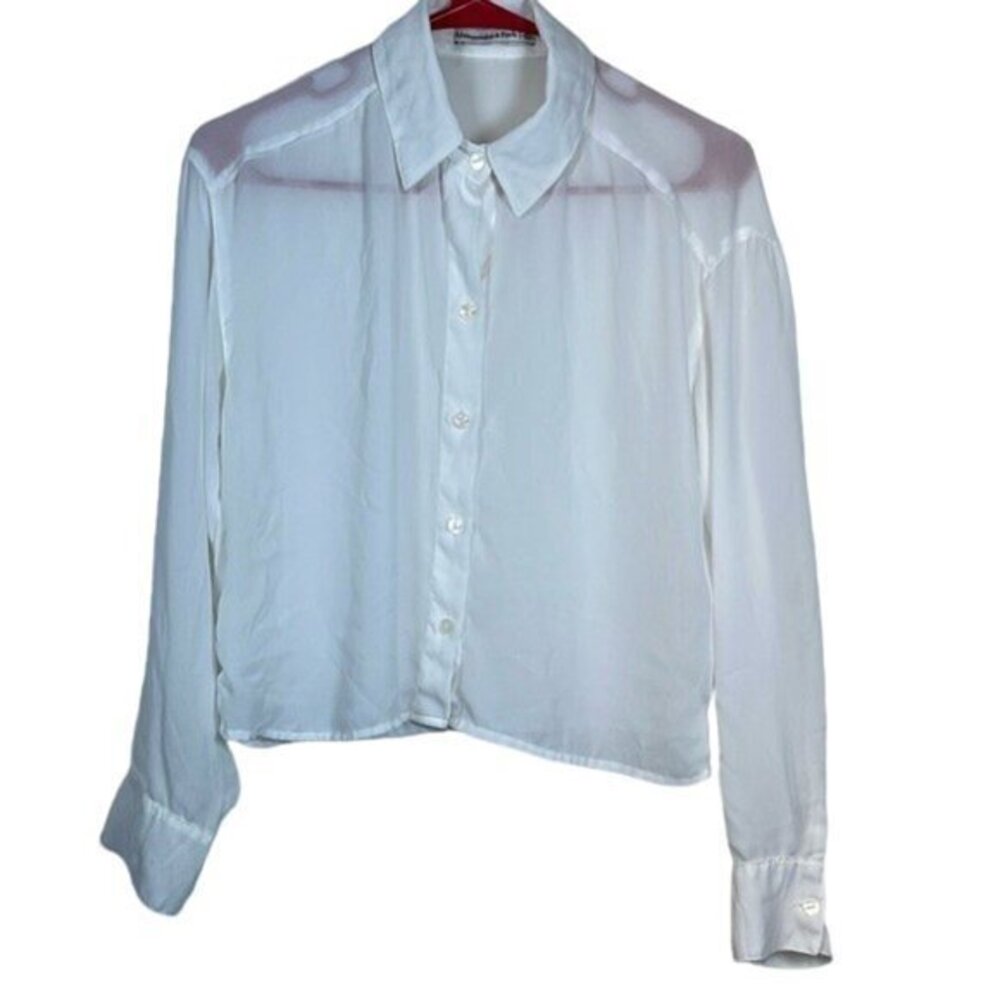 Abercrombie & Fitch White Sheer Long Sleeve Crop Button Shirt Size XS EUC #4249